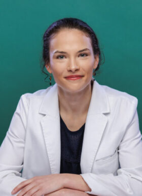 Alexandra  Zdonczyk, MD
